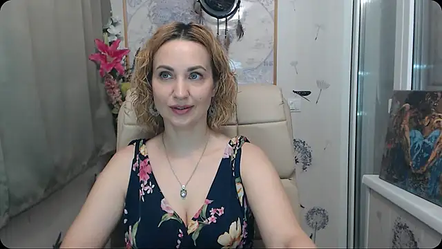 Snapshot of KatrinAlluring chatting on 27, 10, 2025 KatrinAlluring online show from 27, 10, 2025