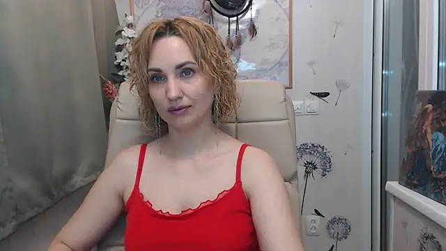 Snapshot of KatrinAlluring chatting on 8, 10, 2025 KatrinAlluring online show from 8, 10, 2025