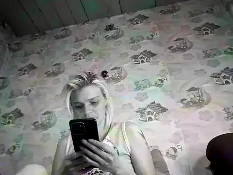 Snapshot of SaraSnow_ chatting on 12, 2, 2026 SaraSnow online show from 12, 2, 2026