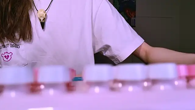 Yoka paradoXXX online show from 4, 12, 2025