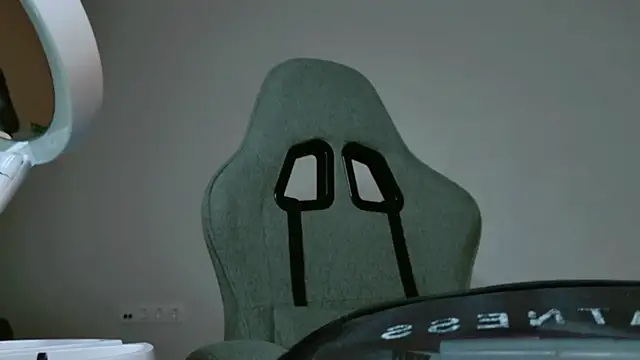 Yoka paradoXXX online show from 12, 11, 2025