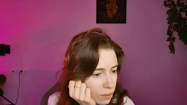 Yoka paradoXXX online show from 8, 10, 2025