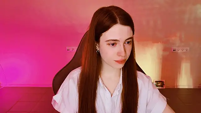 Snapshot of Yoka_paradoXXX chatting on 14, 2, 2026 Yoka paradoXXX online show from 14, 2, 2026