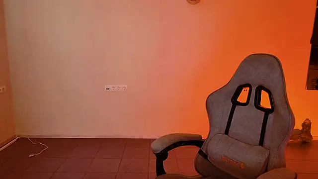 Snapshot of Yoka_paradoXXX chatting on 26, 2, 2026 Yoka paradoXXX online show from 26, 2, 2026