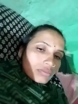 KIRTI12 HOT online show from 2, 12, 2025