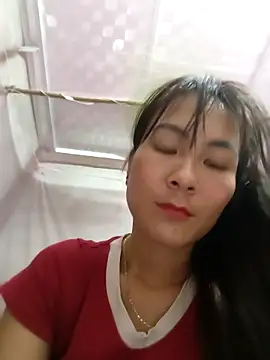 Yumyum kiw online show from 17, 11, 2025