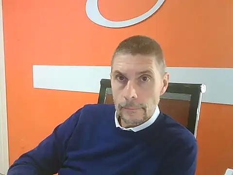 Snapshot of max79ve31 chatting on 28, 10, 2025 max79ve31 online show from 28, 10, 2025