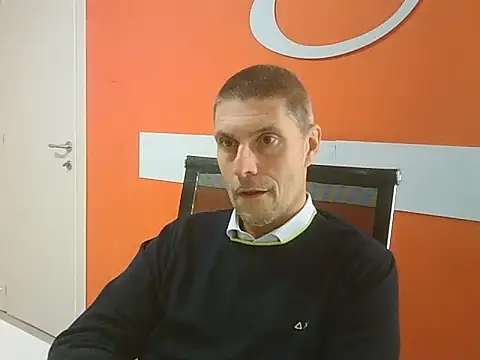 Snapshot of max79ve31 chatting on 1, 10, 2025 max79ve31 online show from 1, 10, 2025