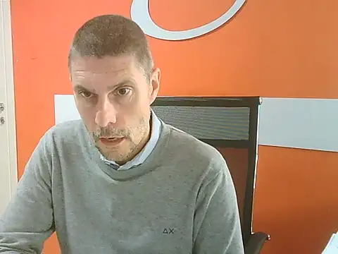 Snapshot of max79ve31 chatting on 27, 10, 2025 max79ve31 online show from 27, 10, 2025