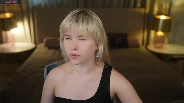 Ava kiss054 online show from 15, 5, 2026