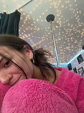 icy pisces online show from 14, 12, 2025