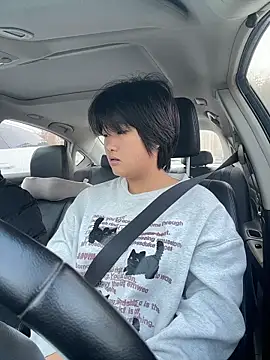 Fengbaby-555 online show from 5, 12, 2025