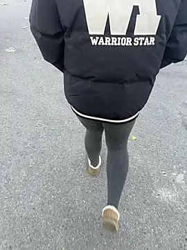 Fengbaby-555 online show from 30, 11, 2025