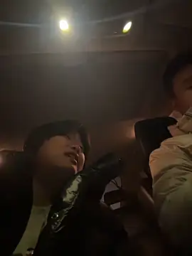 Fengbaby-555 online show from 19, 12, 2025