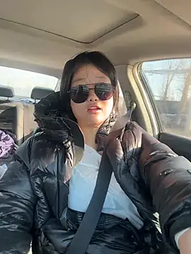 Fengbaby-555 online show from 7, 2, 2026