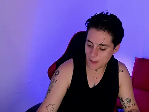 PeytonBox online show from 1, 12, 2025