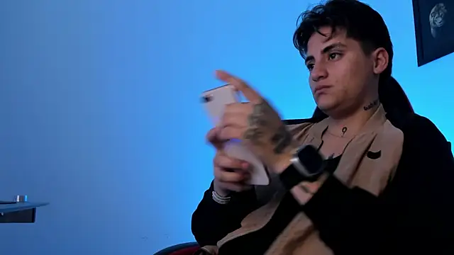 PeytonBox online show from 1, 10, 2025