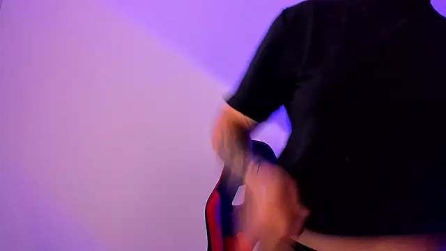 PeytonBox online show from 6, 10, 2025