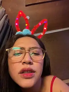 yourdevilsweettsx online show from 1, 11, 2025