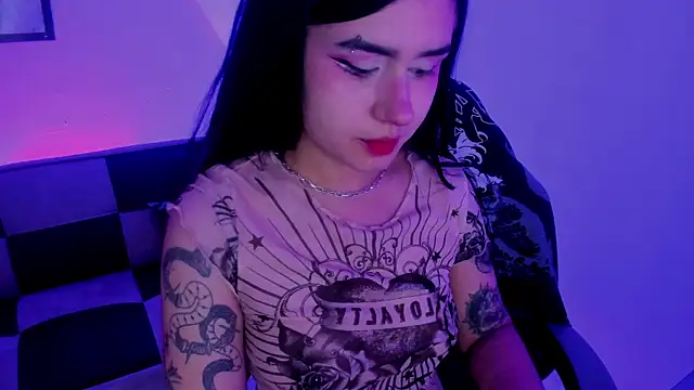 GwenHazel online show from 16, 9, 2025