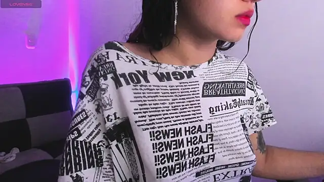 GwenHazel online show from 8, 10, 2025