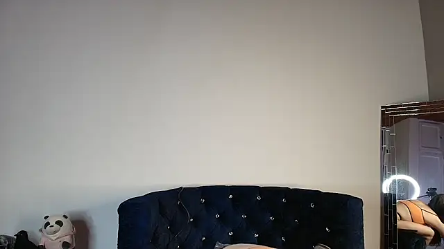 Electra Gosselin online show from 8, 11, 2025