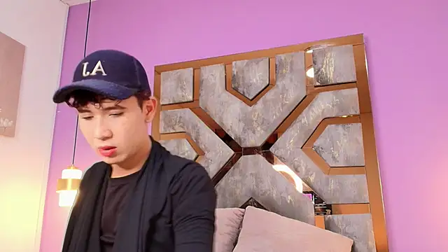 Electra Gosselin online show from 22, 10, 2025