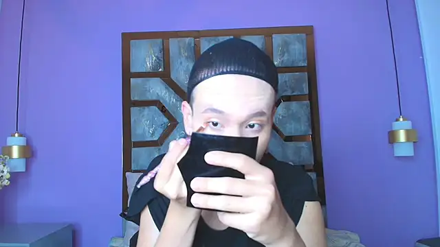 Electra Gosselin online show from 4, 10, 2025