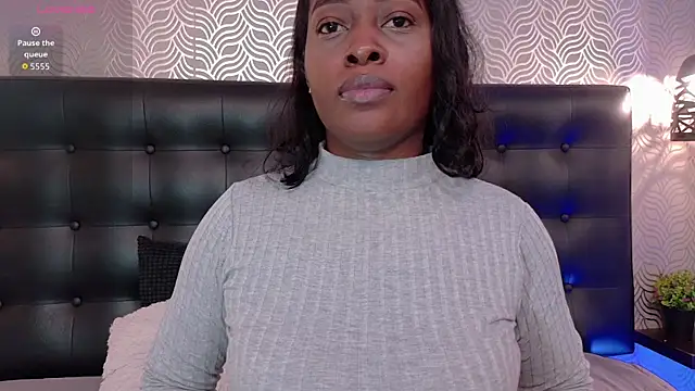 NaiaraMasson  online show from 1, 4, 2026