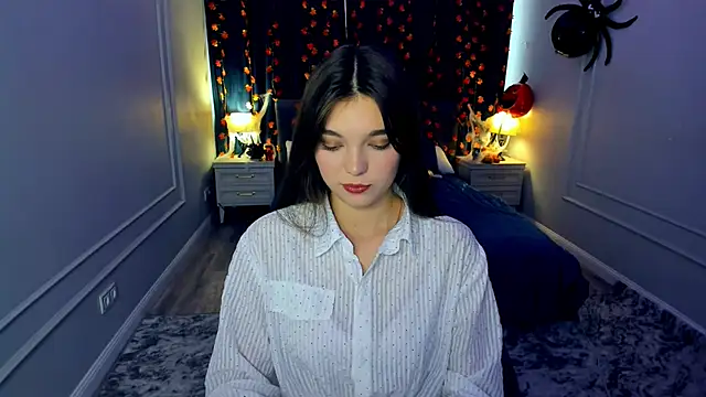 DivineAmour online show from 12, 10, 2025