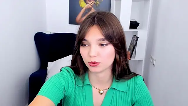 DivineAmour online show from 19, 9, 2025