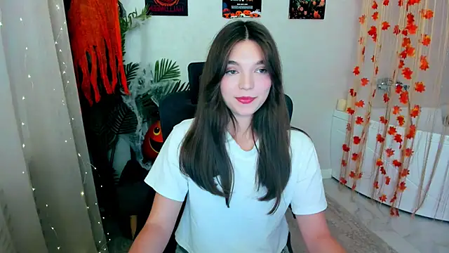 DivineAmour online show from 16, 10, 2025