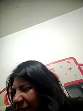 kinky momm online show from 4, 11, 2025