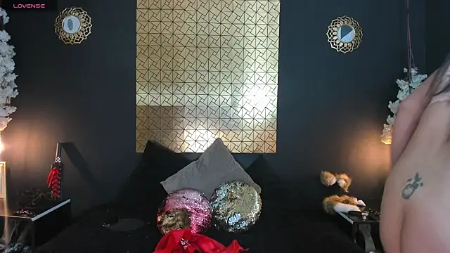 kinky momm online show from 12, 9, 2025