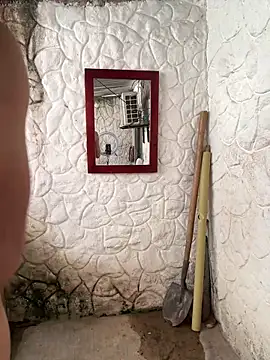 Boy hot- online show from 11, 2, 2026