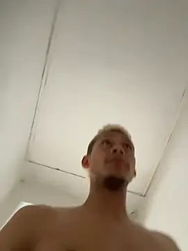 Boy hot- online show from 4, 4, 2026