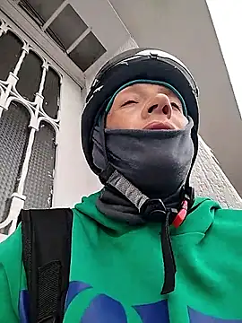 Shantey Laurent online show from 15, 1, 2026