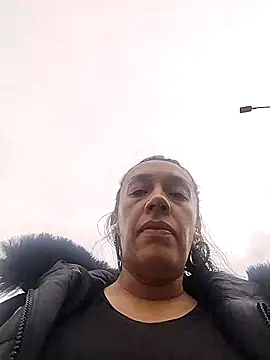 Shantey Laurent online show from 8, 4, 2026