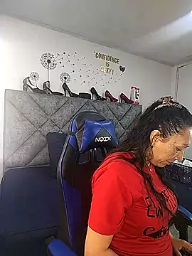 Shantey Laurent online show from 11, 3, 2026