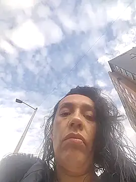 Shantey Laurent online show from 2, 4, 2026