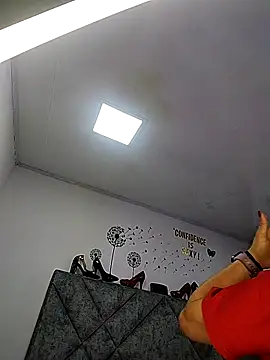 Snapshot of Shantey_Laurent chatting on 10, 2, 2026 Shantey Laurent online show from 10, 2, 2026