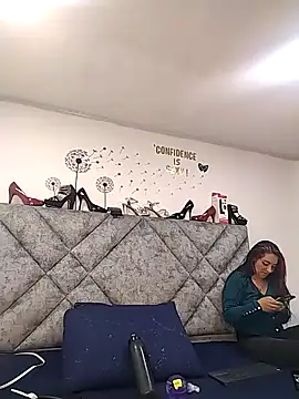 Snapshot of Shantey_Laurent chatting on 6, 5, 2026 Shantey Laurent online show from 6, 5, 2026
