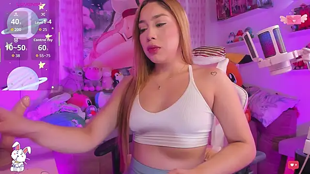 Issa Moon  online show from 6, 1, 2026