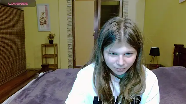 Lilly Jess online show from 29, 9, 2025