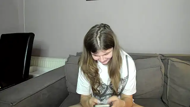 Lilly Jess online show from 18, 11, 2025