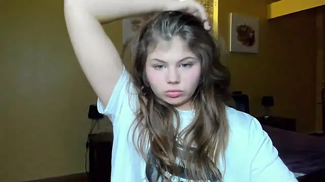 Lilly Jess online show from 20, 11, 2025