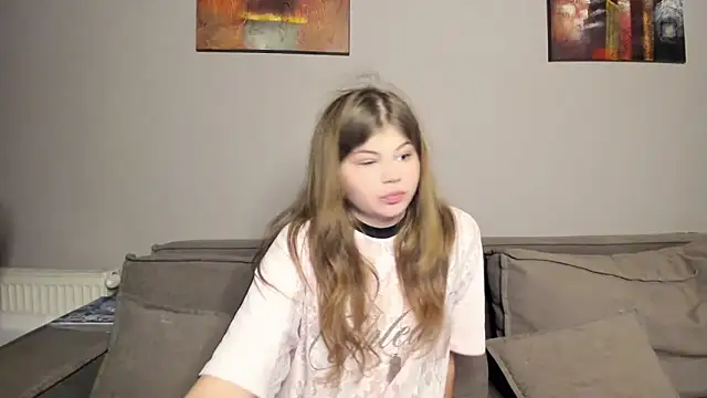 Lilly Jess online show from 14, 11, 2025