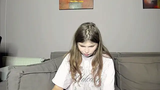 Lilly Jess online show from 23, 11, 2025