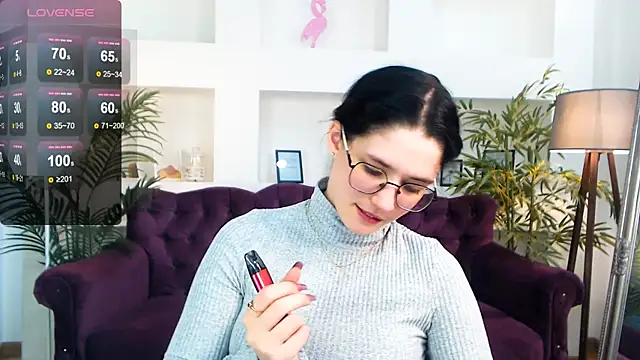 Charming Mysteriousss online show from 19, 4, 2026