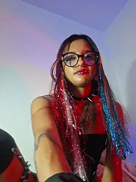 carolinerue online show from 10, 11, 2025